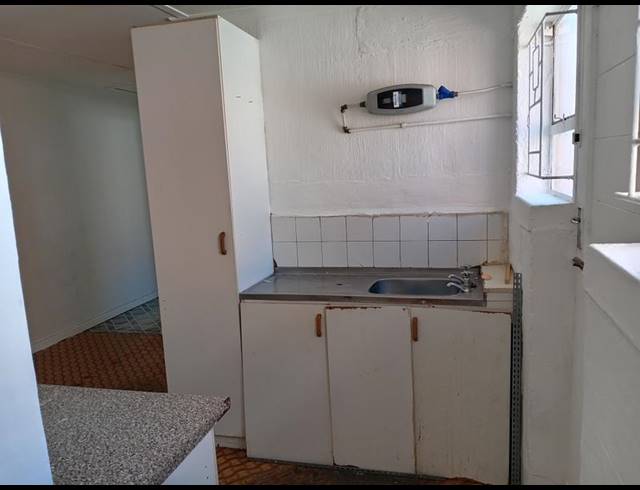 3 BEDROOM HOUSE FOR SALE IN PORTLANDS